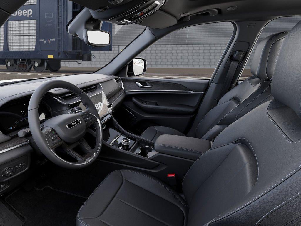 2027 Jeep Grand Cherokee GRAND CHEROKEE LIMITED 4X4