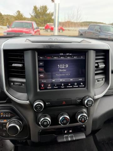 2021 RAM 1500 Big Horn Crew Cab 4x4 5'7' Box