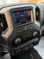 2024 Chevrolet Silverado 2500 HD Crew Cab Standard Box 4-Wheel Drive Custom