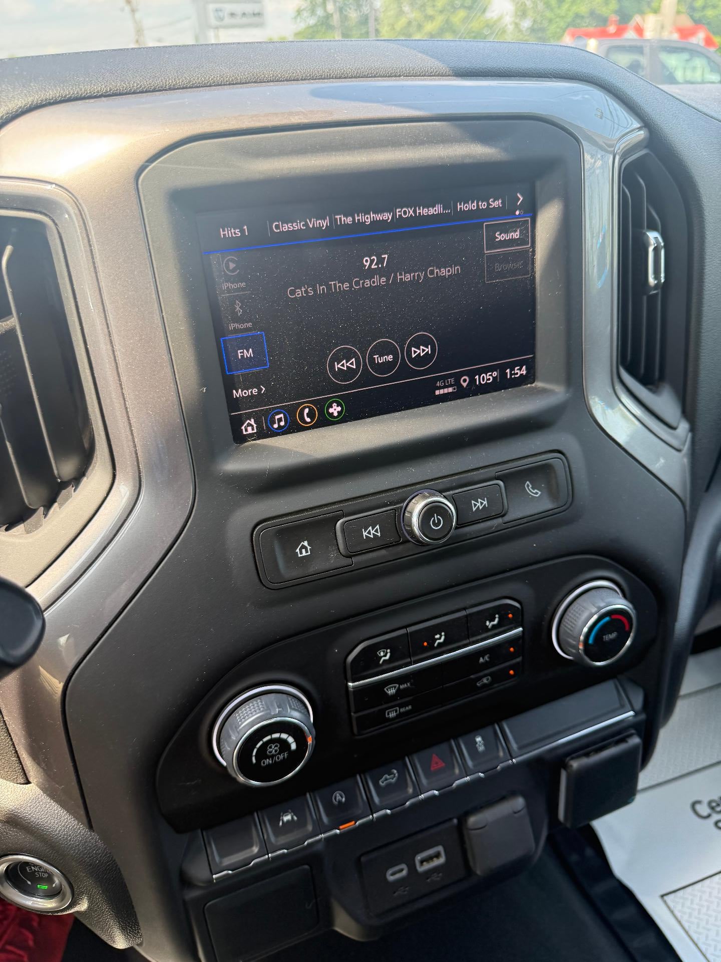 2024 Chevrolet Silverado 1500 4WD Crew Cab Short Bed Custom