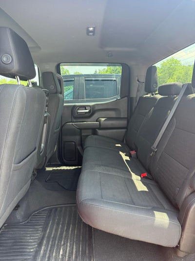 2024 Chevrolet Silverado 1500 4WD Crew Cab Short Bed Custom