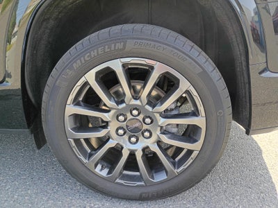 2023 GMC Acadia AWD Denali