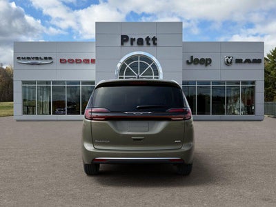 2027 Chrysler Pacifica PACIFICA SELECT AWD