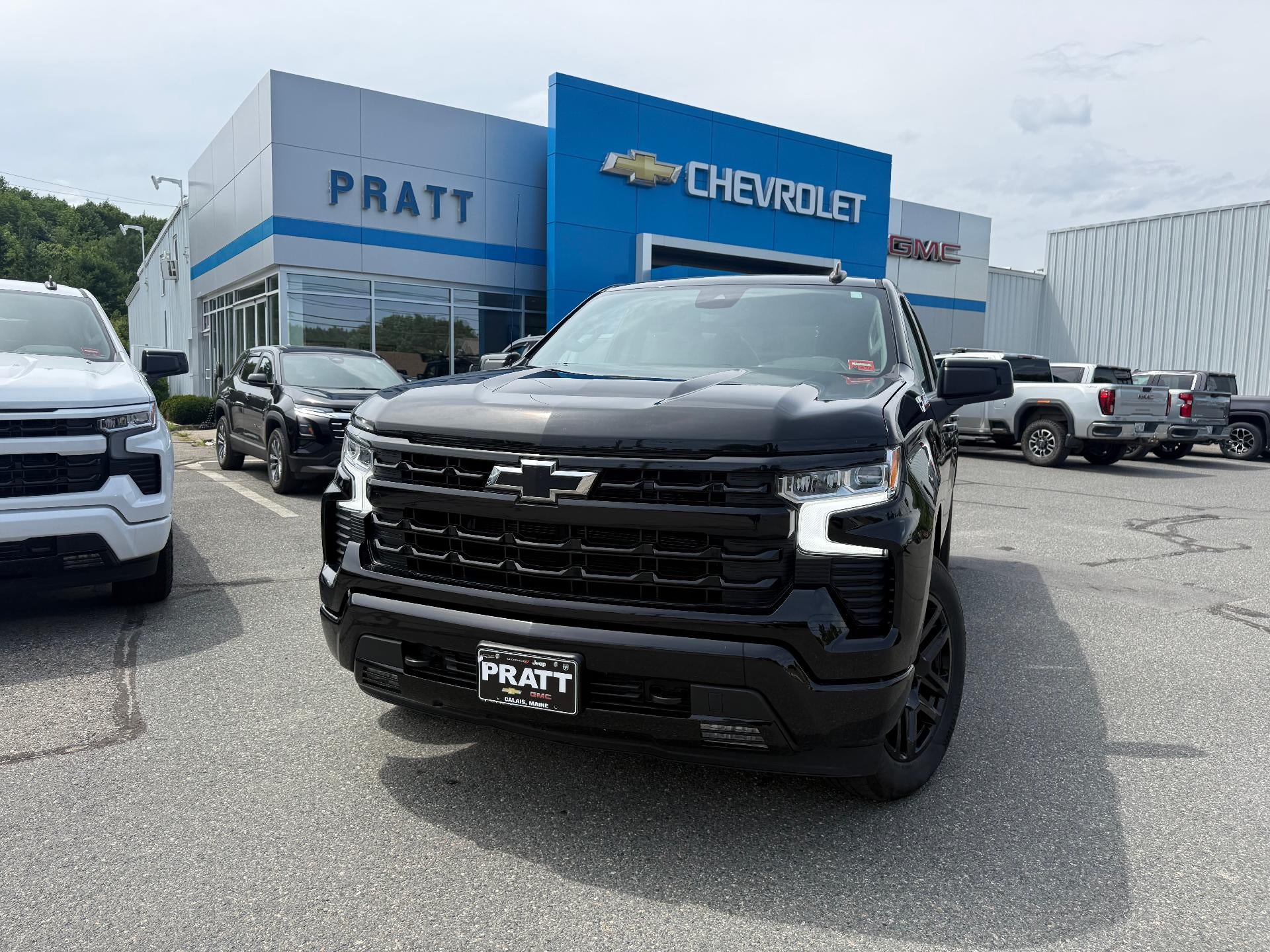 2023 Chevrolet Silverado 1500 4WD Crew Cab Short Bed RST