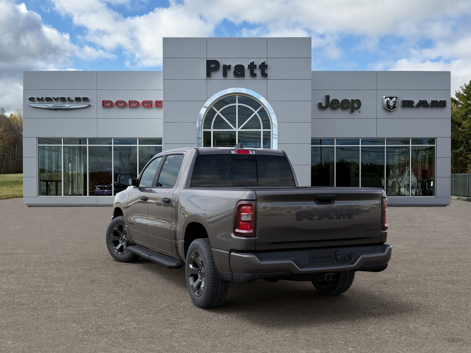 2026 RAM Ram 1500 RAM 1500 EXPRESS CREW CAB 4X4 5'7' BOX