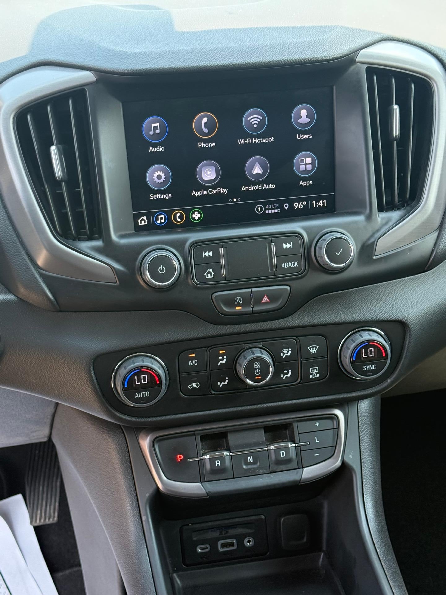 2024 GMC Terrain AT4